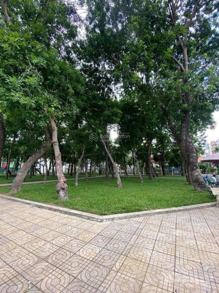 Bán nhà riêng: Căn góc 2 mt đường số 31a, q bình tân (ngay công viên khu tên lửa