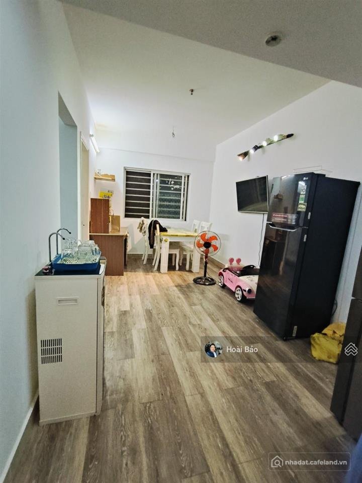 Bán căn hộ chung cư: Hàng hiếm căn 58m², 2pn/2wc 2 tỷ4x, sổ hồng chính chủ tầng 
