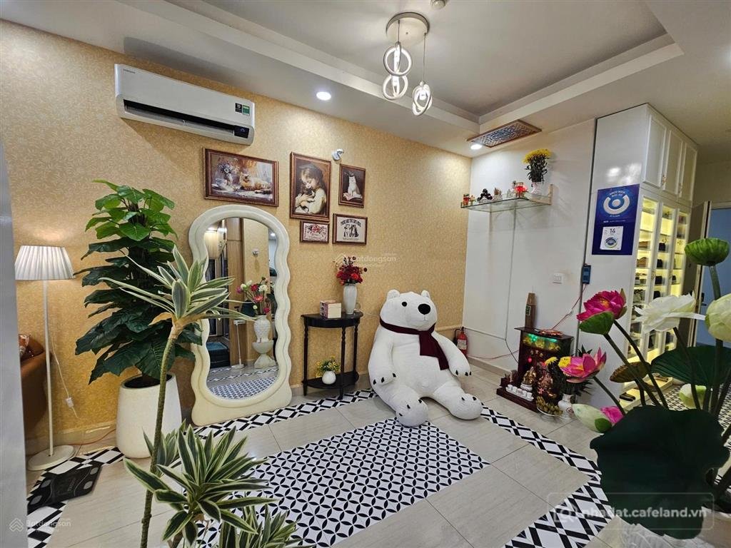 Bán căn hộ chung cư: Bán căn hộ 1pn 77m2 có sân vườn 3,150 tỷ, moonlight bouleva