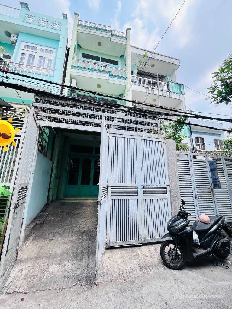 Bán nhà riêng: HOÀNG VĂN HỢP, CẠNH CÔNG VIÊN PHÚ LÂM, 3 TẦNG, 4.5 X 18, NHỈNH NH