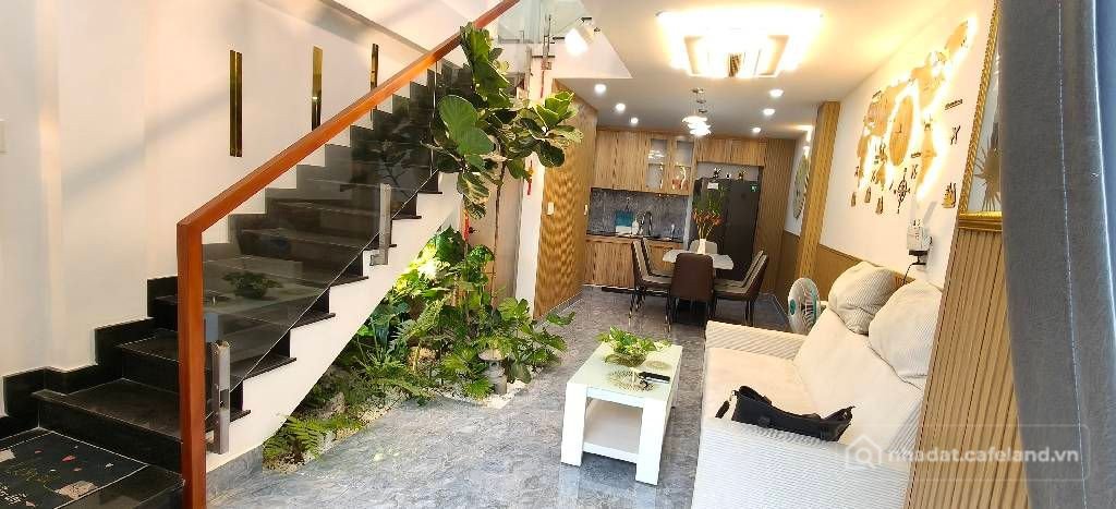 Bán nhà riêng: NHÀ ĐẸP 5 TẦNG .BIA CHIẾN THẮNG TÂN TẠO BÌNH TÂN