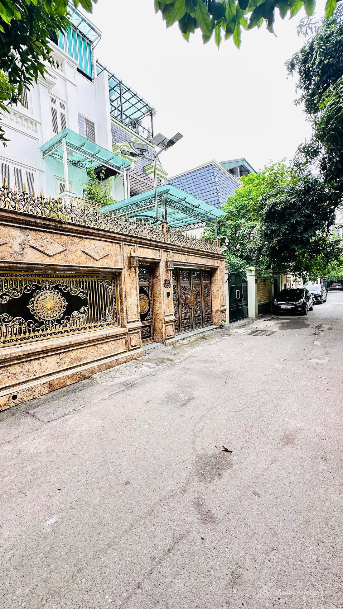 Bán nhà riêng: HẠ CHÀO 5 TỶ- BIỆT THỰ SIÊU VIP NAM TỪ LIÊM- KHU NHÀ GIÀU HÀN QU