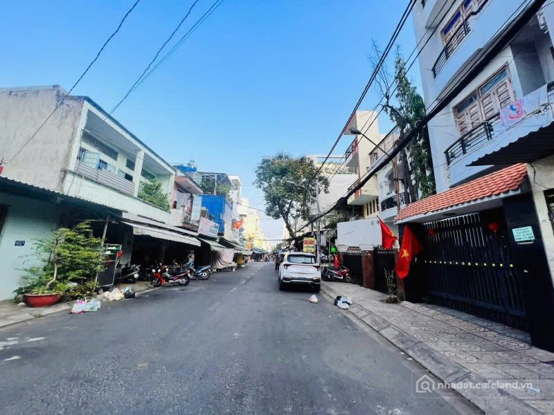 Bán nhà riêng: MT Chu Thiên, 100m2, ngang 4.5m, 4 tầng, kế richstar, kinh doanh 