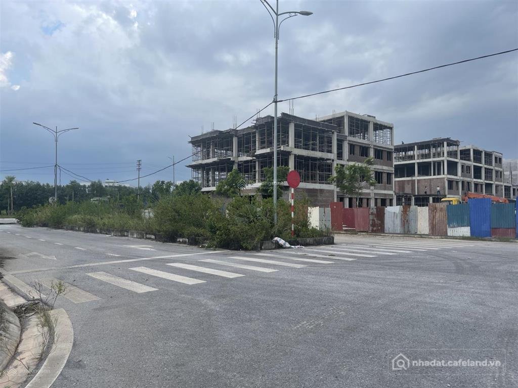 Bán đất thổ cư: Bán đất nền dự án khu công nghiệp đồng văn 4, lê hồ, ninh bình g