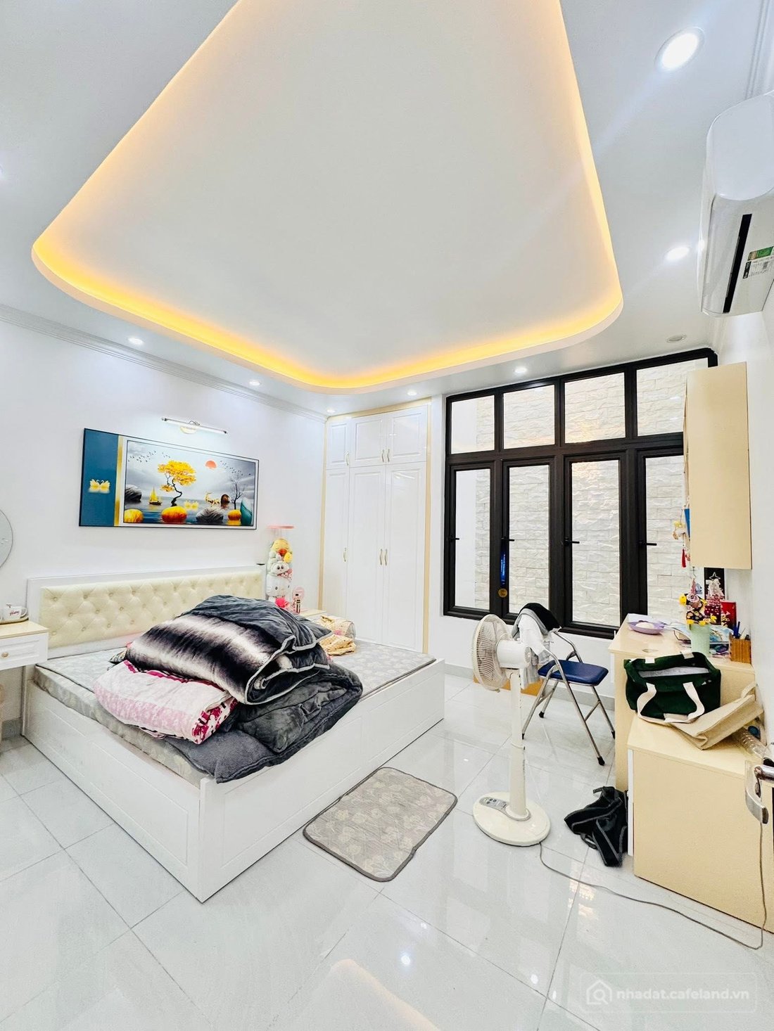 Bán nhà riêng: ⸻  NHÀ 4 TẦNG KHU TĐC VINHOMES RIVERSIDE – HỒNG BÀNG, ĐƯỜNG 11M 