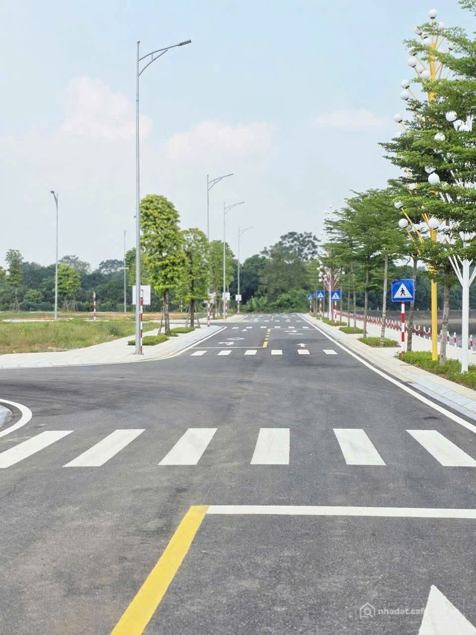 Bán đất thổ cư: Bán đất 90m² full thổ cư ngang 5m tại Phường Việt Trì