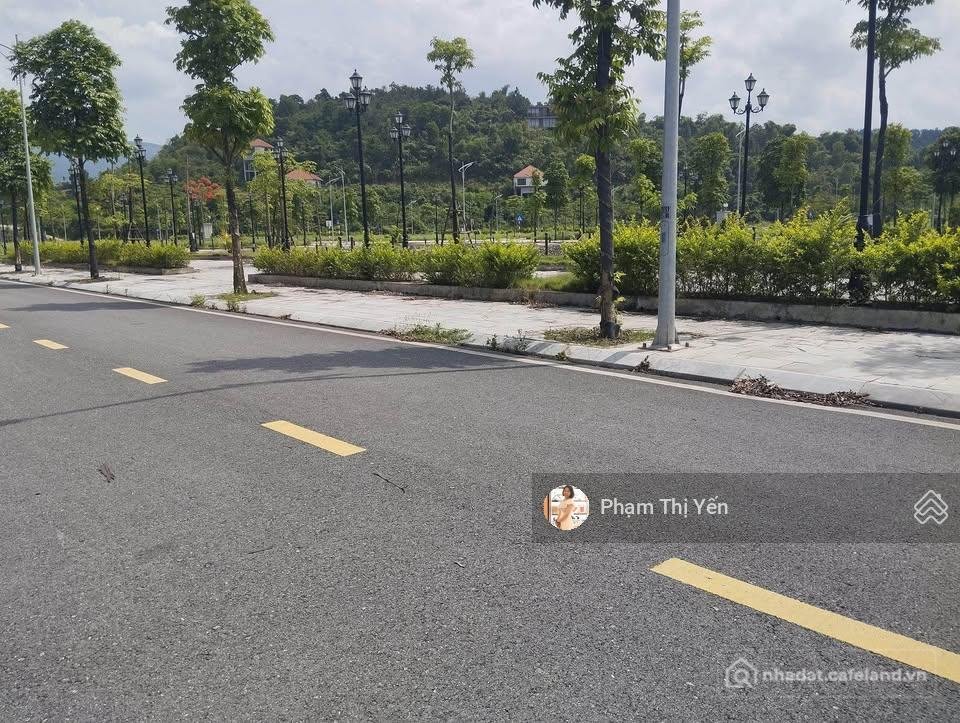 Bán đất thổ cư: Đất nền dự án phương đông green valley, lương sơn, dt 114 m2 đất