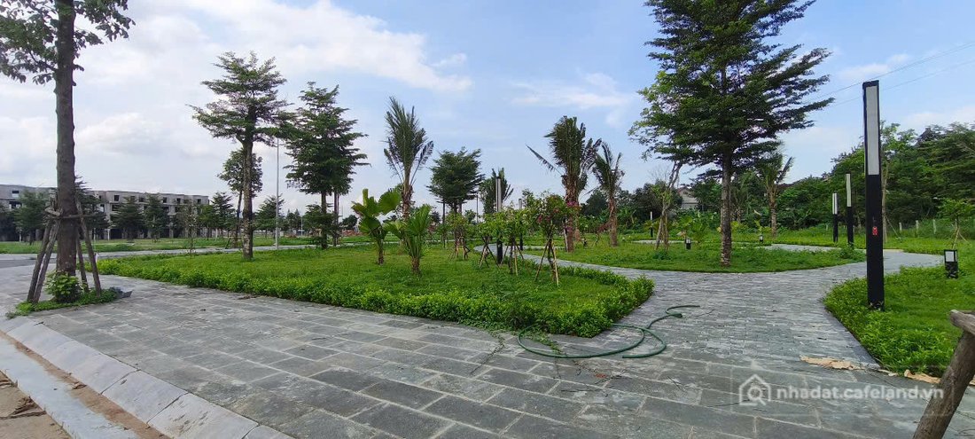 Bán đất thổ cư: ĐẤT NỀN 100M² CENTREVILLE LƯƠNG SƠN – MT 5M – ĐỐI DIỆN KHU BBQ N