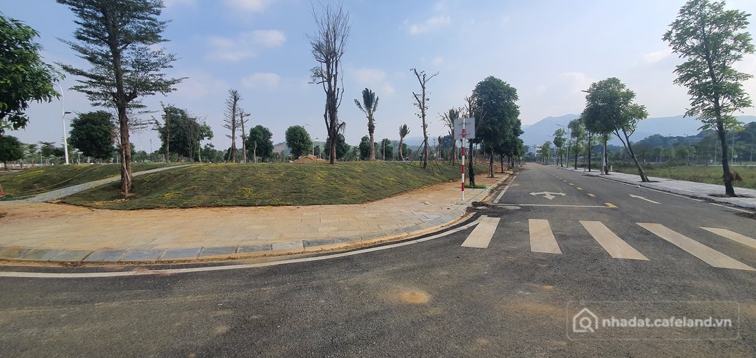 Bán đất thổ cư: Bán lô LK4 HUD Lương Sơn – Bước chân là tới trung tâm thương mại