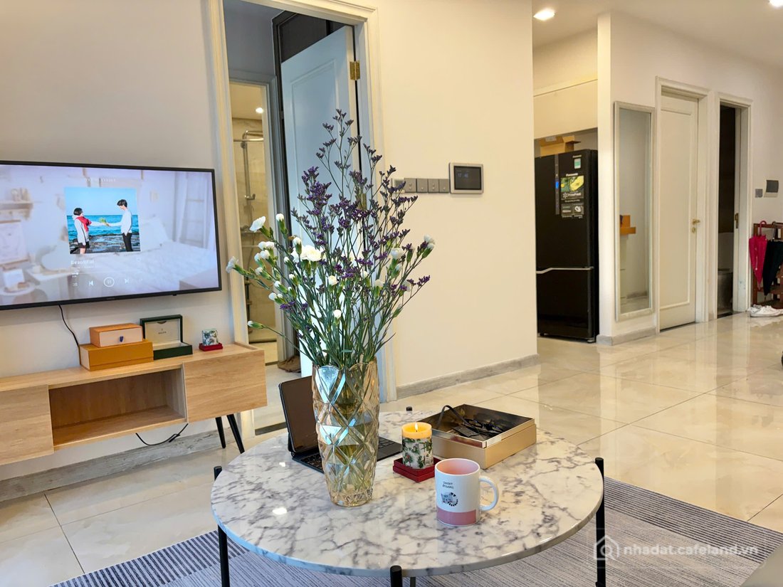 Cho thuê căn hộ chung cư: CHO THUÊ CHCC VINHOMES GOLDEN RIVER 70M2 (2PN) CHỈ 26T