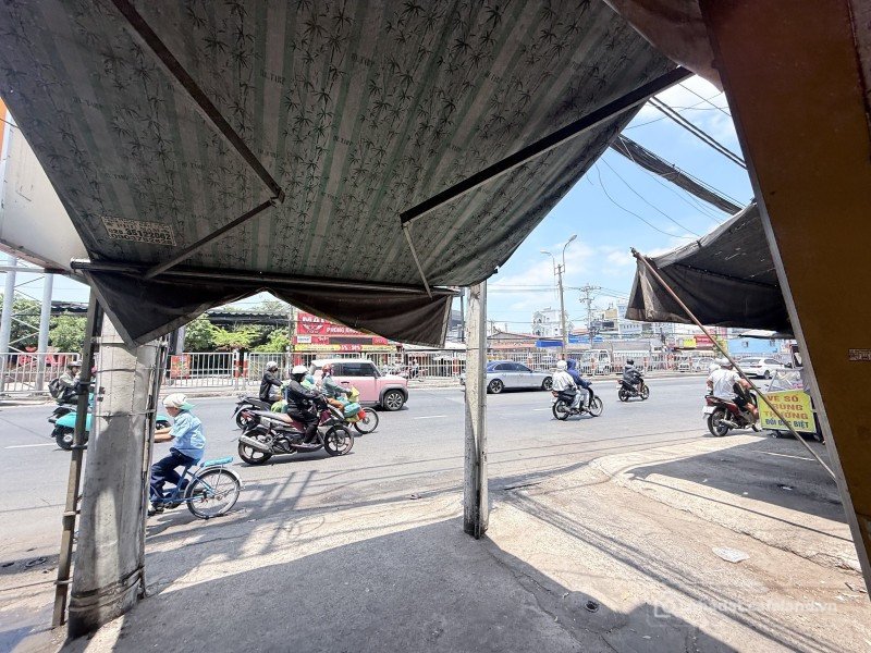 Bán nhà riêng: Bán nhà mặt tiền Quốc Lộ 13 Hiệp Bình Chánh Thủ Đức - Kinh doanh 