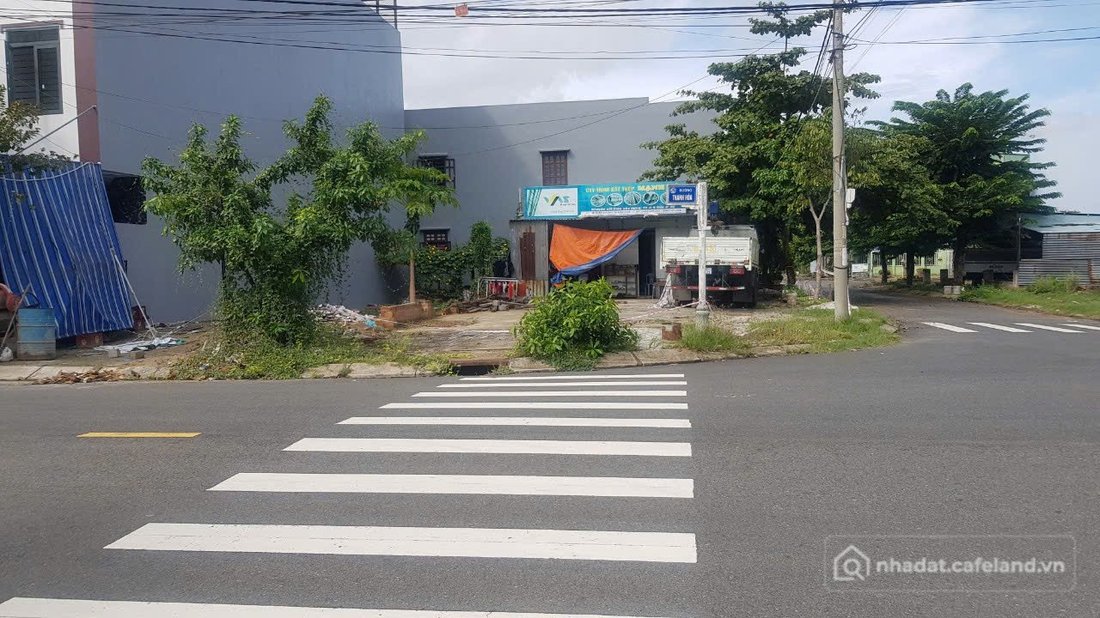 Bán đất thổ cư: ĐẤT ĐẸP- GIÁ TỐT CHÍNH CHỦ BÁN NHANH LÔ ĐẤT VỊ TRÍ ĐẮC ĐỊA tại p