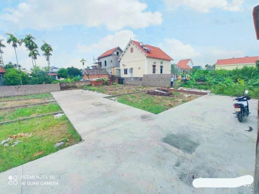 Bán đất thổ cư: Chị chủ xinh đẹp gửi bán 1 lô đất tại Hoàng Động cũ. Dt 66m2 ,l/