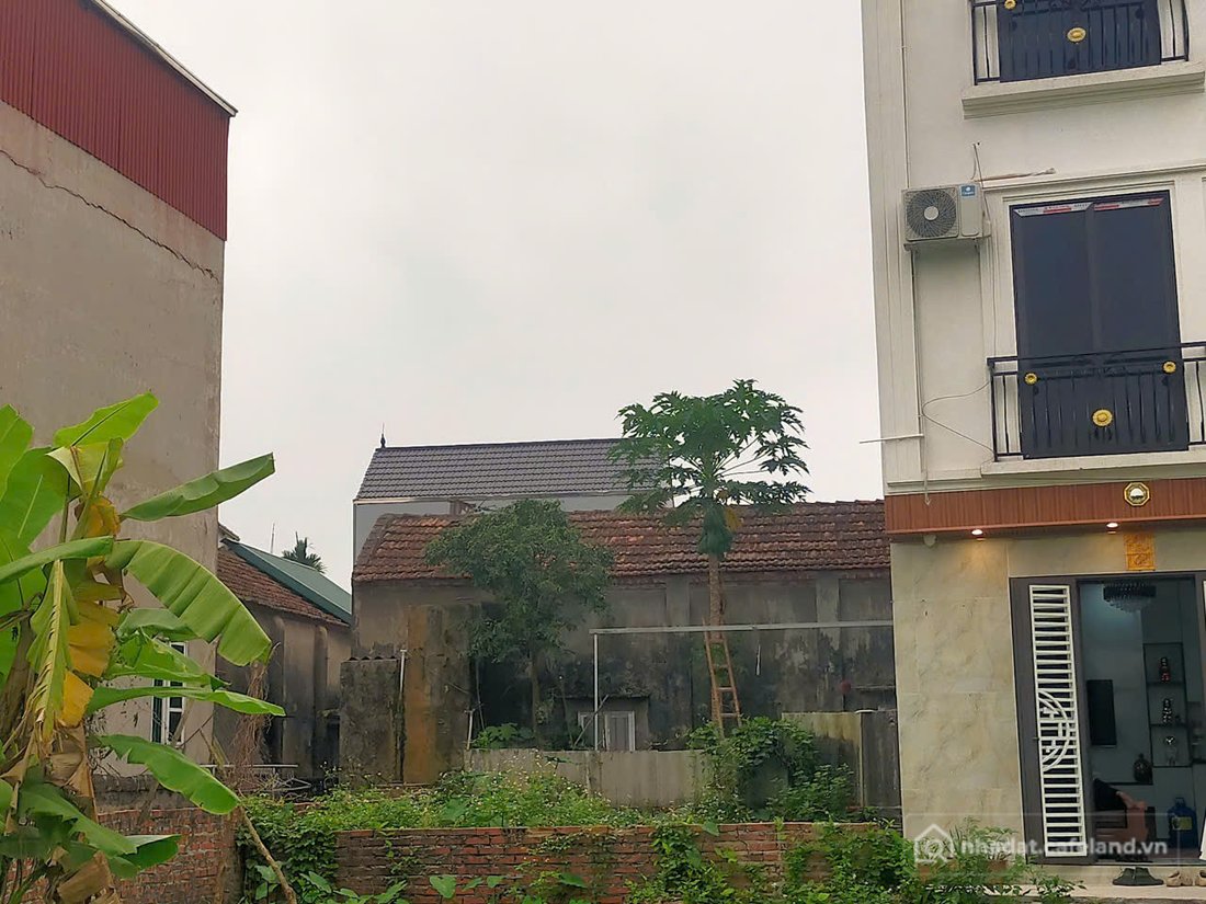 Bán đất thổ cư: Chính chủ cần bán mảnh đất Tổ 13 Đồng Mai, gần ngay vành đai 4.