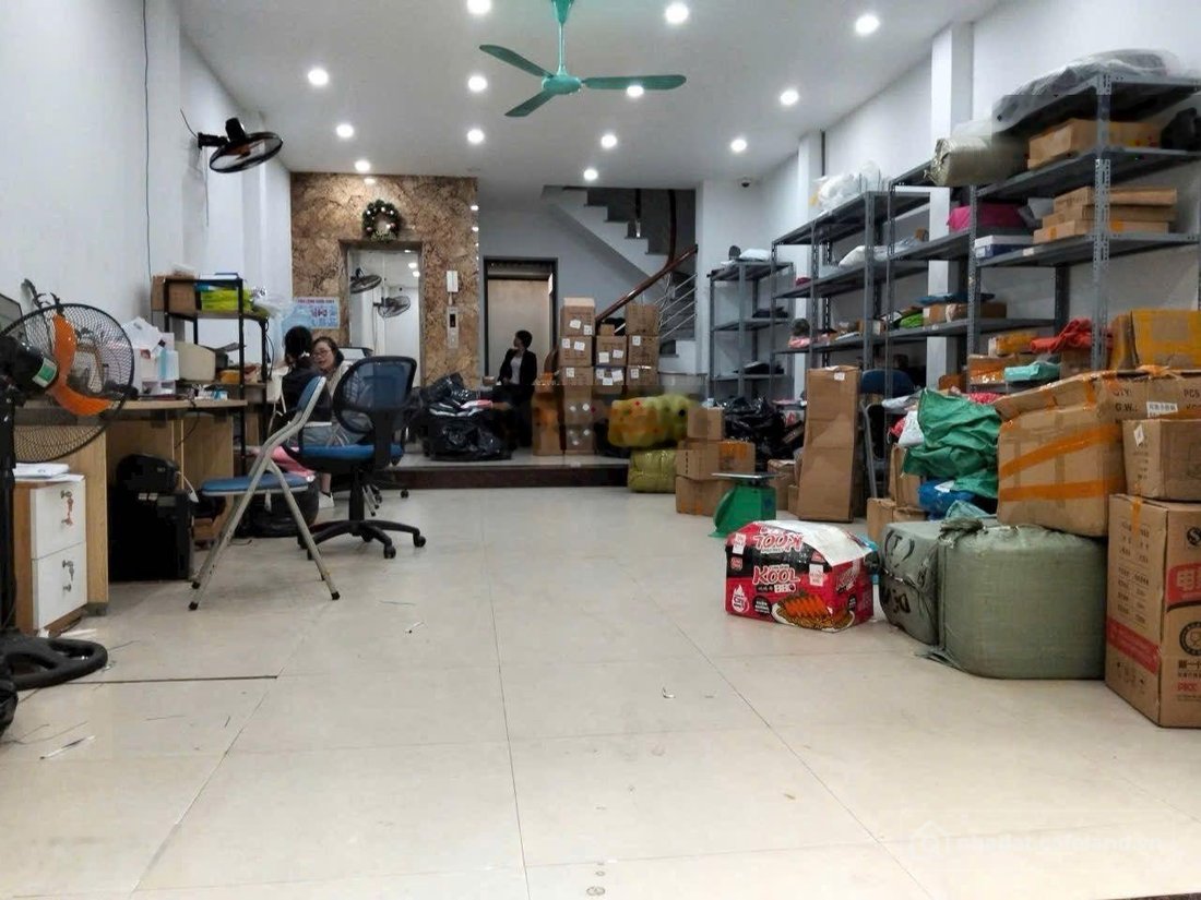 Bán biệt thự: Luxury kiến hưng - thanh máy - kinh doanh - phân lô - vỉa hè - vị 