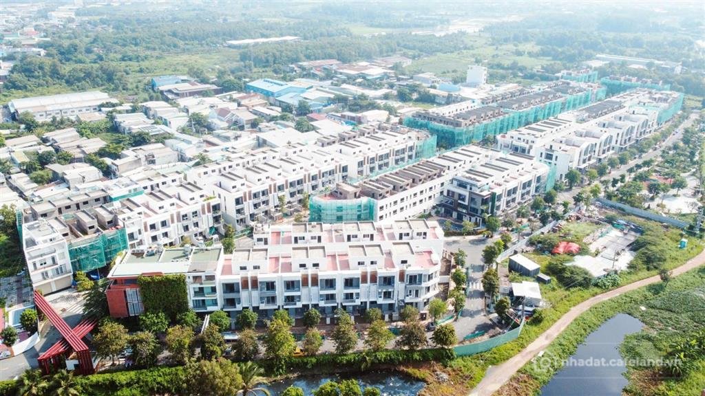 Bán nhà riêng: Rổ hàng + ctbh the meadow mới nhất tt 3 năm/ 20% nhận nhà