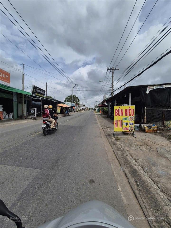 Bán đất thổ cư: Cần bán đất mt hoàng phan thái, bình chánh, hồ chí minh 1259m2 c
