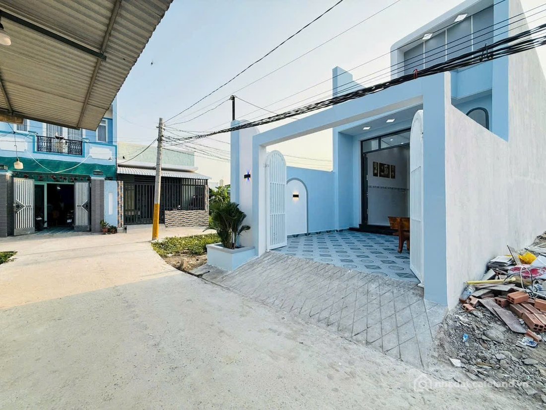 Bán nhà riêng: Đăng giùm cô chủ trọ u60 bán nhanh nhà sát chợ Bình Điền TPHCM