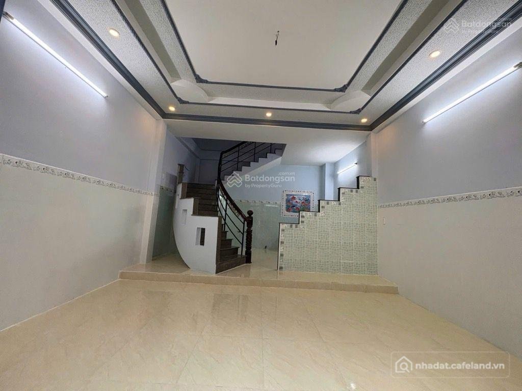 Bán nhà riêng: Nhà chính chủ hẻm xe hoi hoài thanh quận 8 nhinh 4 tỷ