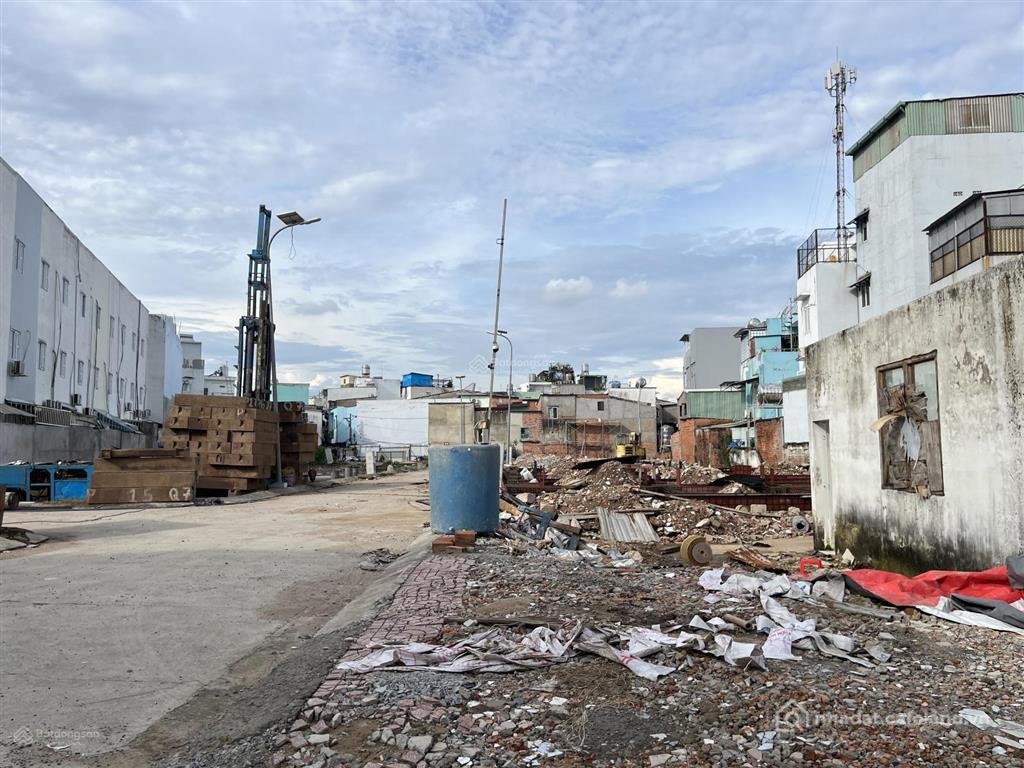 Bán nhà riêng: Bán nhà phố pearl riverside phú định quận 8, sổ riêng, ngân hàng 