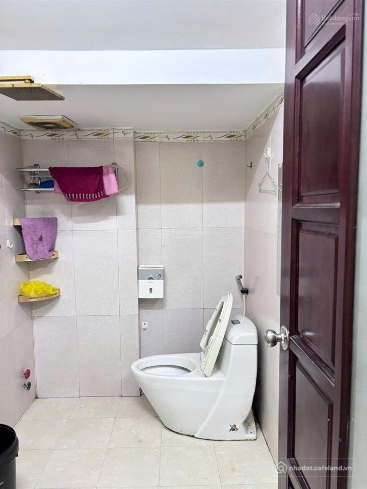Bán nhà riêng: Giới hạn! bán nhà độc nhất ở đầu đường số 44, kdc bình phú 2 (4x2
