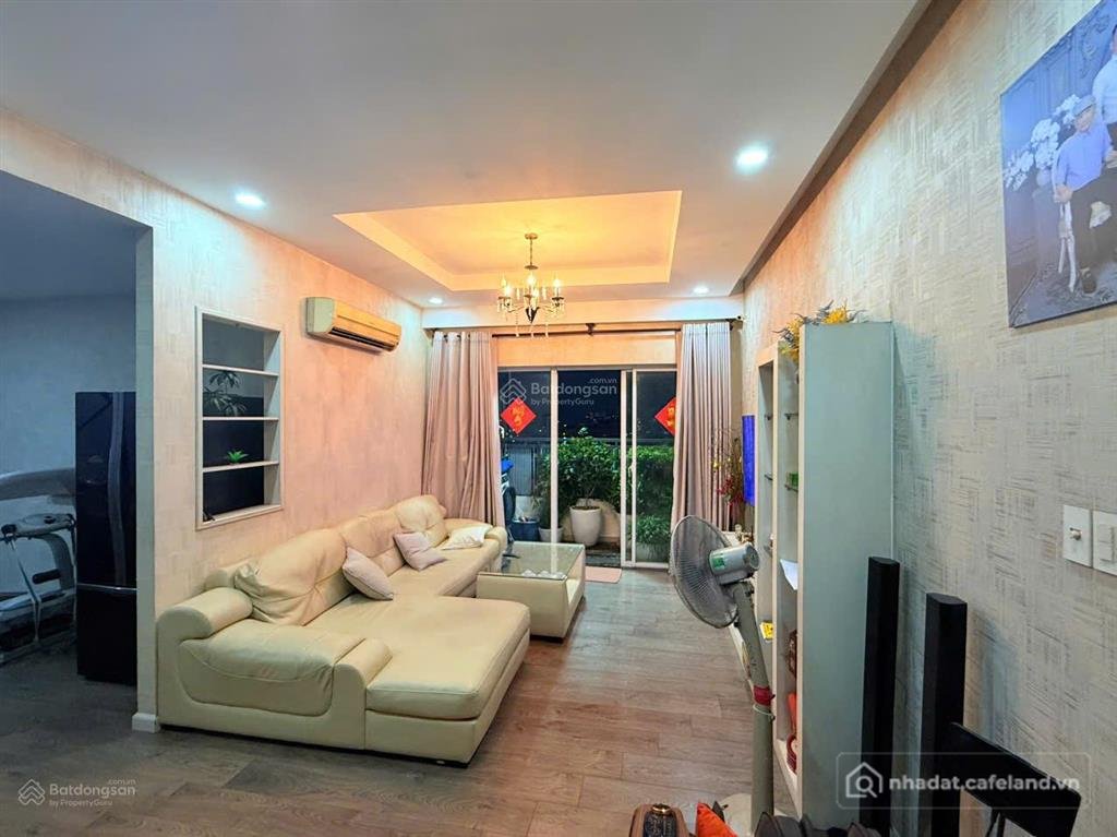 Bán căn hộ chung cư: Chính chủ cần bán căn hộ sao mai, 2pn, nội thất cao cấp, nh