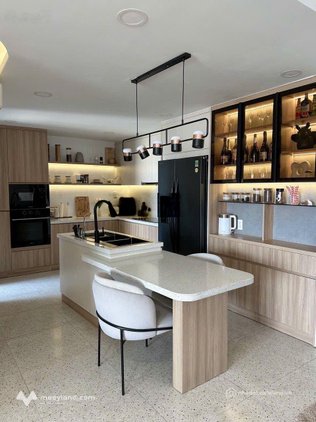 Cho thuê căn hộ chung cư: Căn hộ 1PN 56m2 ban công view đẹp tại chung cư ICON 56