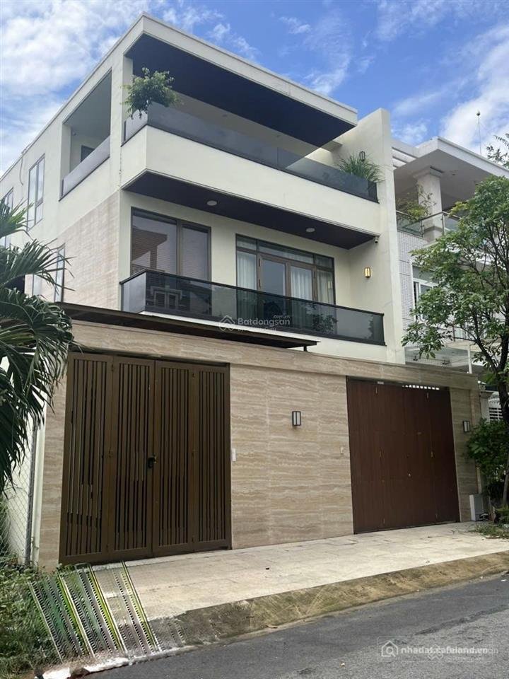 Bán nhà riêng: Ngộp bank! bán nhà ngang 6.5m đường đồng nai, quận 10 dt 6.5 x 16