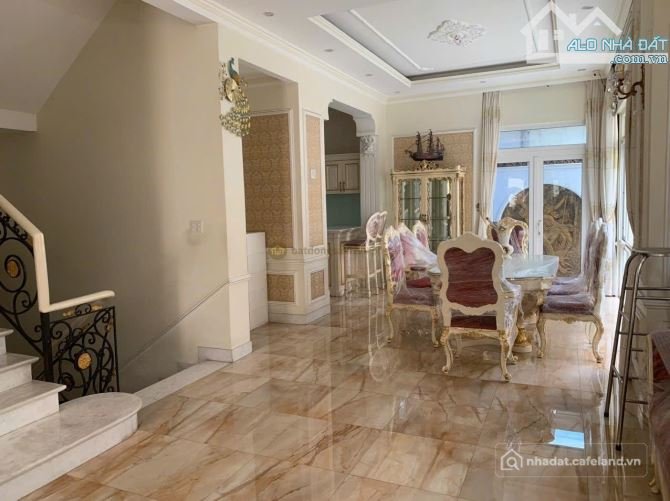 Bán nhà riêng: Biệt thự đẹp khu đô thị An Phú An Khánh, Quận 2, diện tích 10x20m