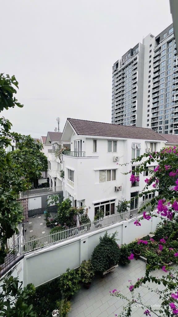 Bán nhà riêng: BIỆT THỰ ĐẢO KIM CƯƠNG – KHU VIP QUẬN 2 – KHU DÂN CƯ HÀ ĐÔ