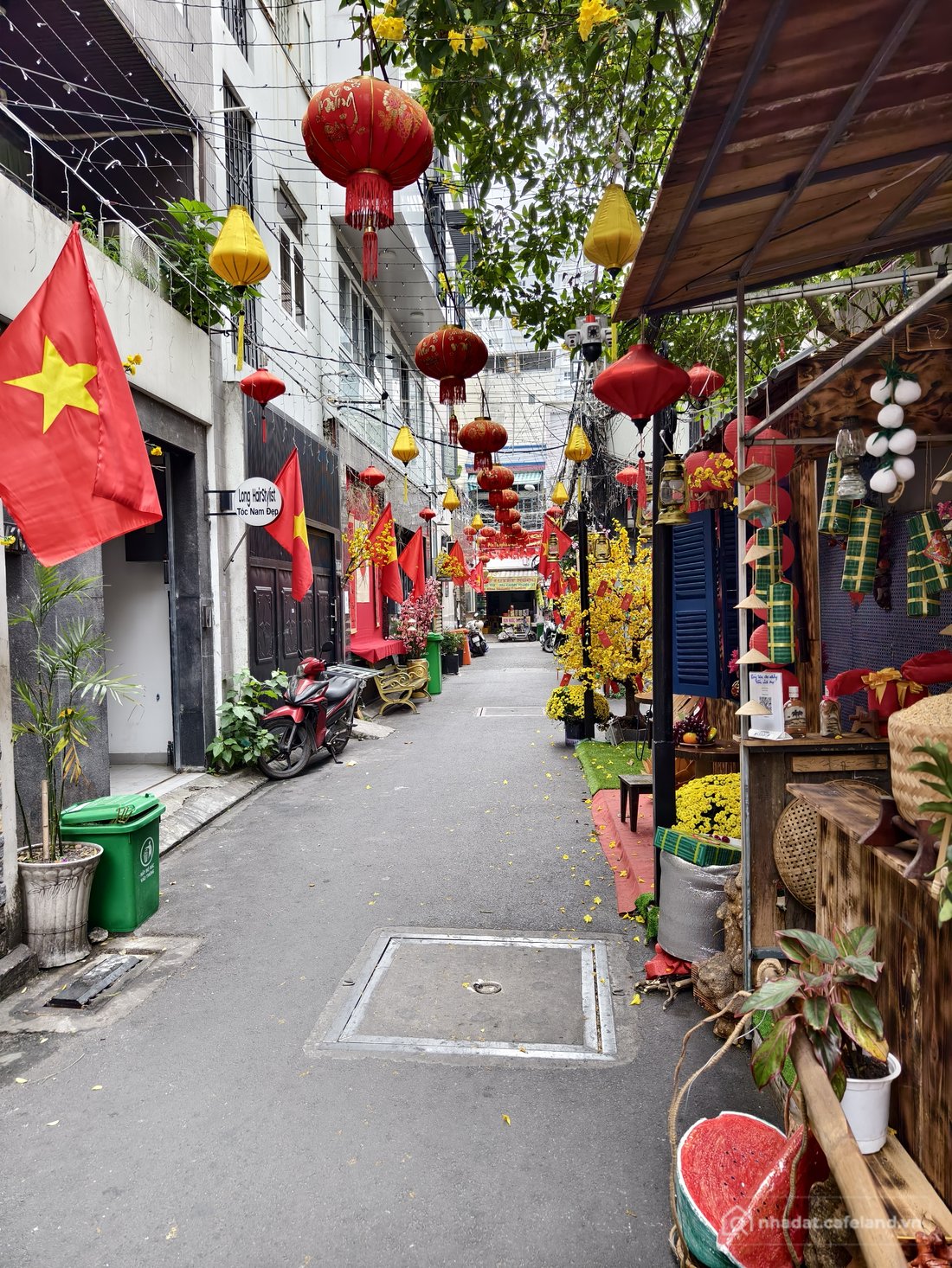 Bán nhà riêng: Nhà đẹp 5 tầng - kinh doanh dòng tiền cao cấp khu Phan Xích Long