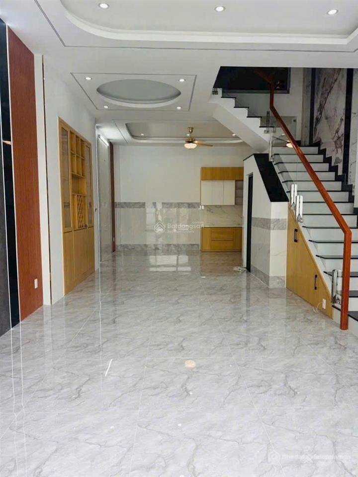 Bán nhà riêng: Bán nhà hẻm xe hơi cộng hòa, phường 13, tân bình (4,7*24) 4 tầng 