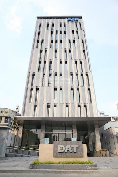 Bán nhà riêng: Toà nhà mặt tiền nhà ga t3 sân bay tân sơn nhất, tân bình dt 10x4