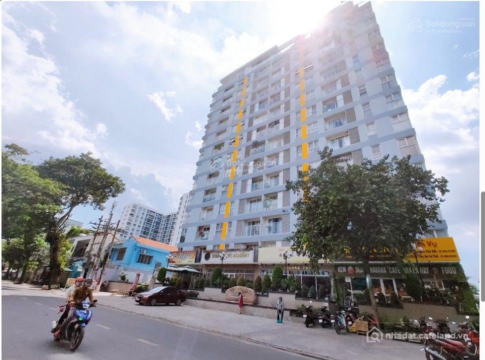 Bán nhà riêng: Bán căn shophouse chung cư carillon 3 mặt tiền hoàng hoa thám nga