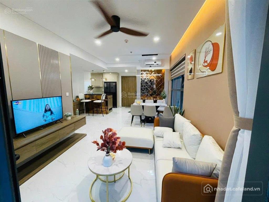 Bán căn hộ chung cư: Bán chcc carillon apartment 6 tỷ 86 m2 2pn, 2wc hoàng hoa t