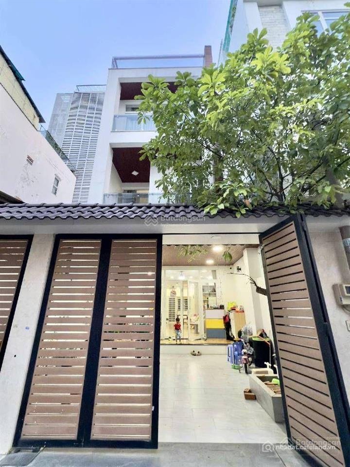 Bán nhà riêng: Nhỉnh 8 tỷ, hẻm xe hơi, cộng hòa ,nhất chi mai, c1, giáp etown, g