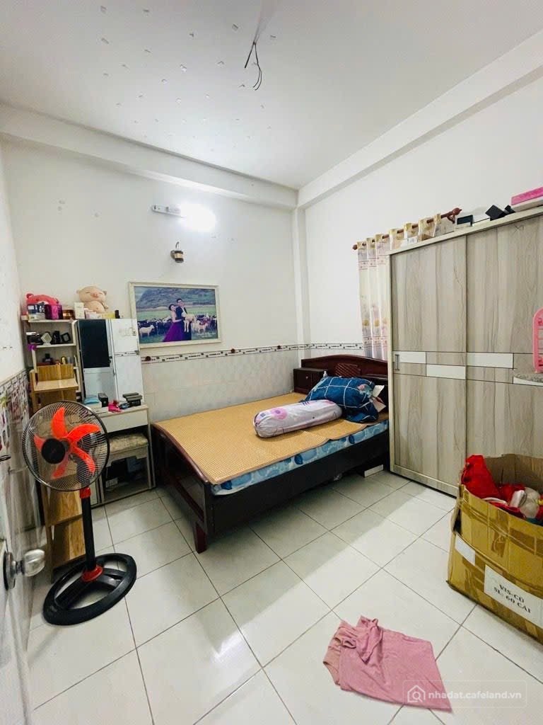Bán nhà riêng: NHÀ VIP - HOÀNG HOA THÁM - ĐỒNG XOÀI - CÁCH MT 2 CĂN - ĐẤT HIẾM K