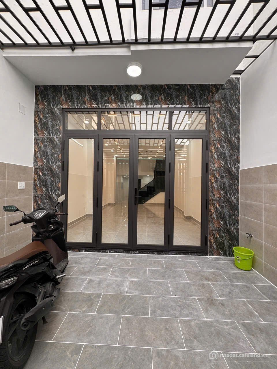 Bán nhà riêng: BÁN NHÀ 5 TẦNG MỚI CỨNG - NGANG LỚN 4,5X18M VIEW SÔNG THANH ĐA NỘ