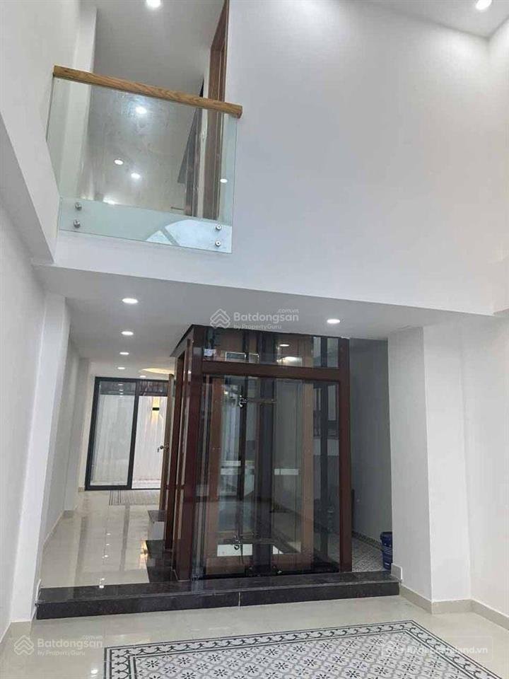 Bán nhà riêng: Mô tả mặt tiền kinh doanh view landmark 81 giáp quận 1 72m2 6 tần