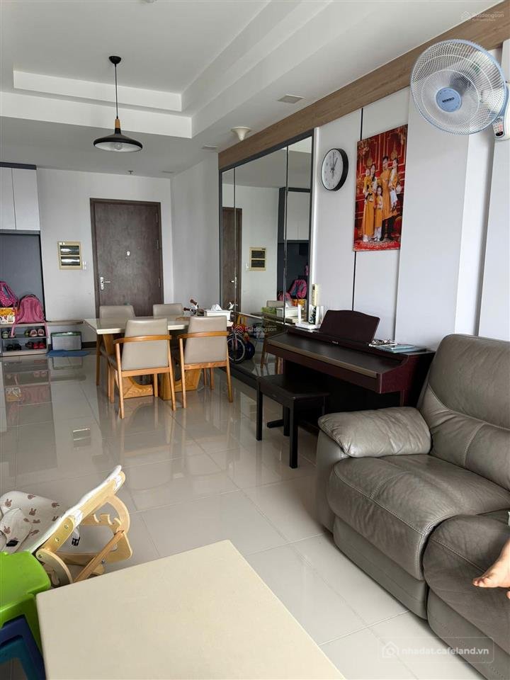 Bán căn hộ chung cư: Chính chủ bán căn hộ chung cư greenfield 03 phòng ngủ, 90m2
