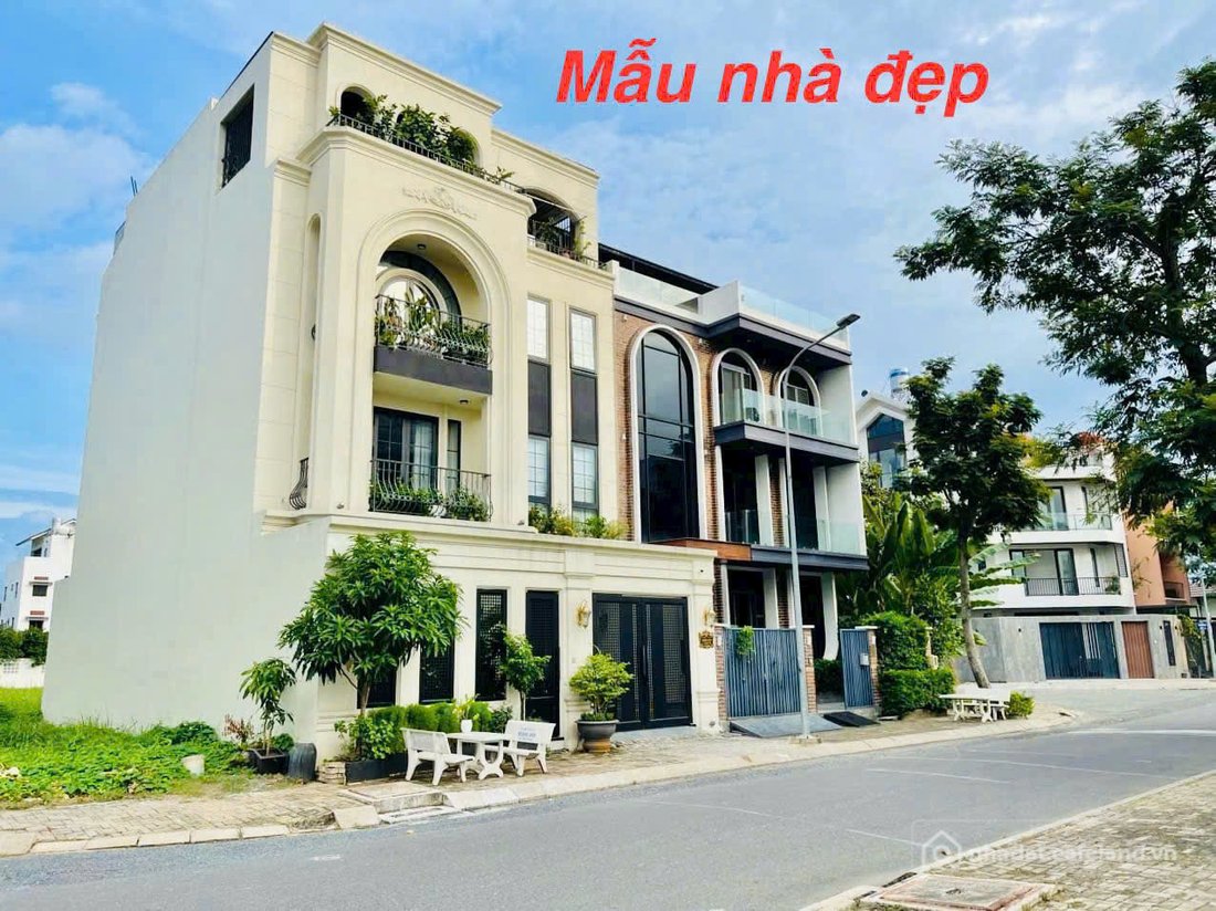 Bán đất thổ cư: BDS HVL Bán lô đất Biệt Thự KDC Nam Phan P Phú Hữu, TP Thủ Đức (