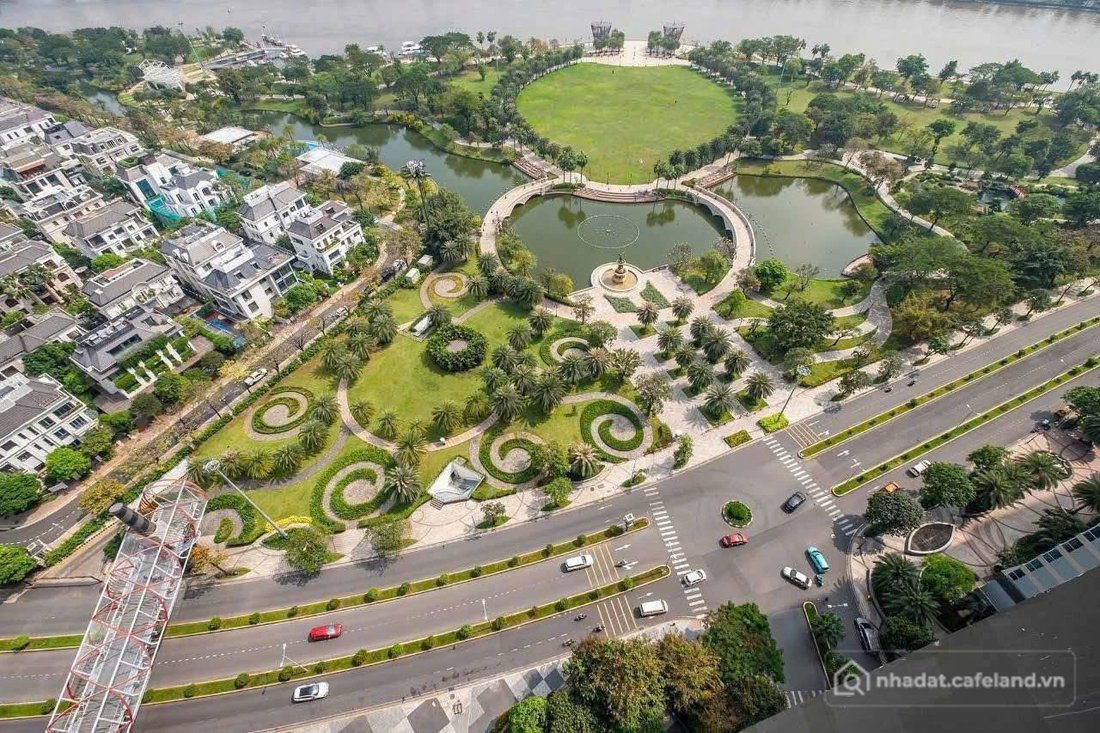 Bán nhà riêng: BDS HVL CG: Nhà góc 2 mặt tiền trục chính Park Riverside Giá 21 t