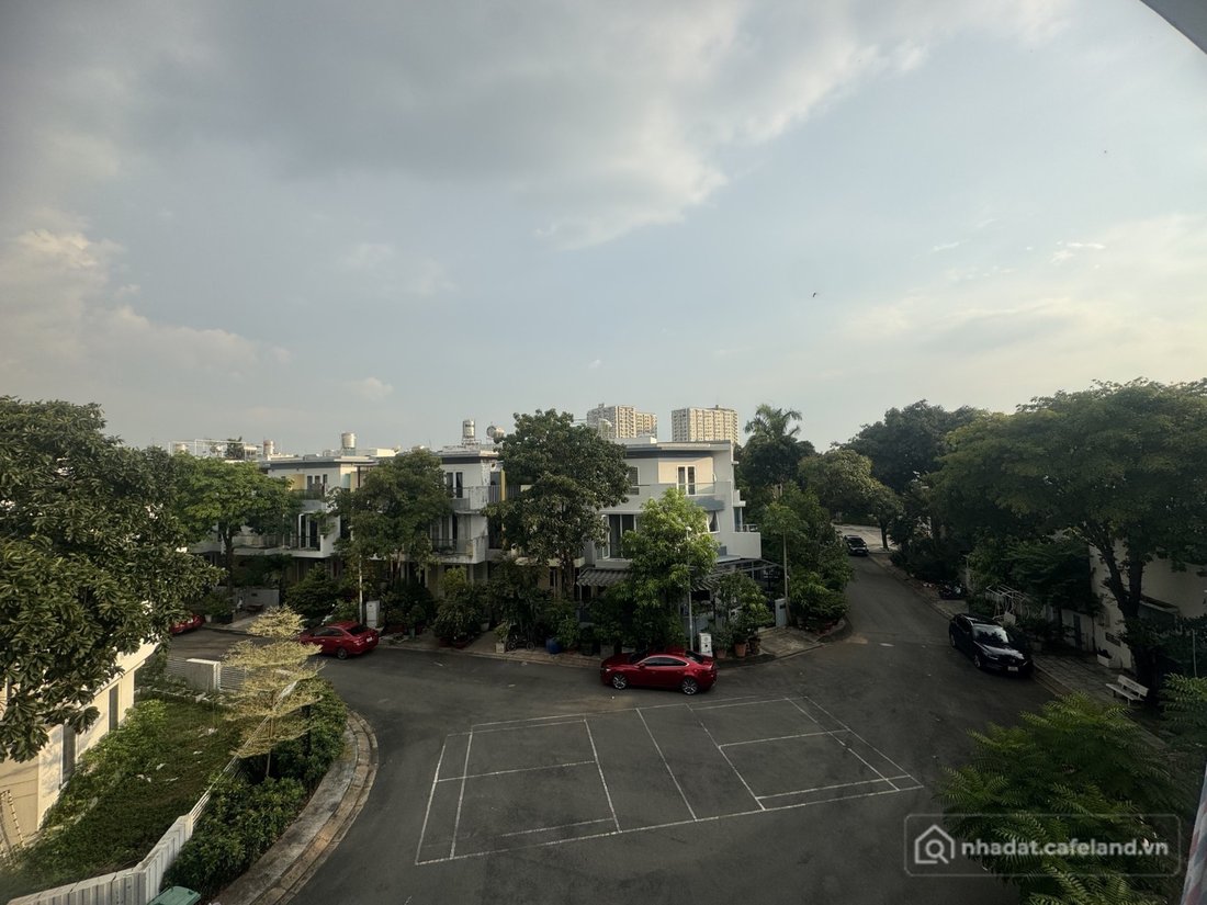 Bán nhà riêng: BDS HVL [NC] BÁN VILLA HOJA Q9 8x15m 1T2L 4PN SỔ HỒNG GIÁ TL