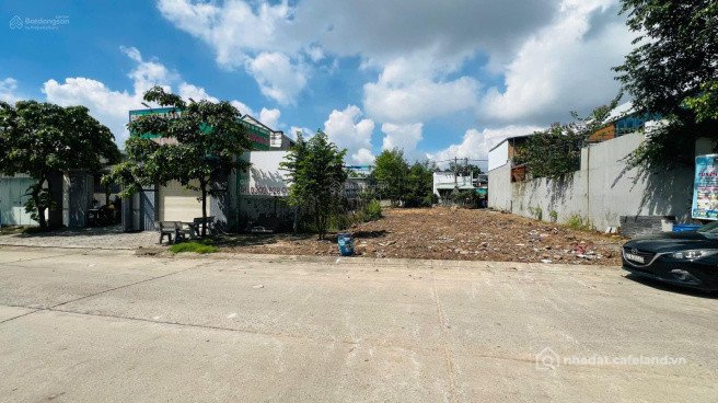 Bán đất thổ cư: Bán gấp lô đất 150m2/ 450 TRIỆU, ngay Centana Điền Phúc Thành, P