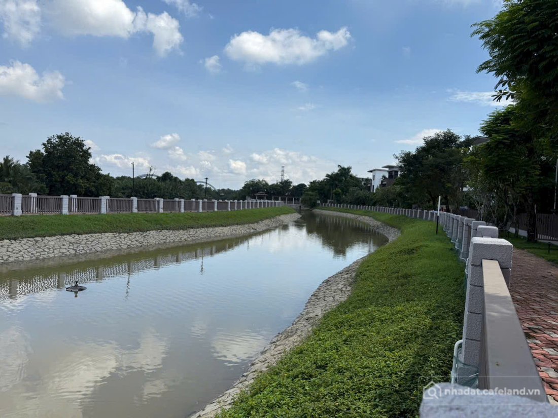 Bán nhà riêng: BDS HVL [NC] VILLA VIEW SÔNG RIVIERA COVE Q9 CHỈ 90 tỷ