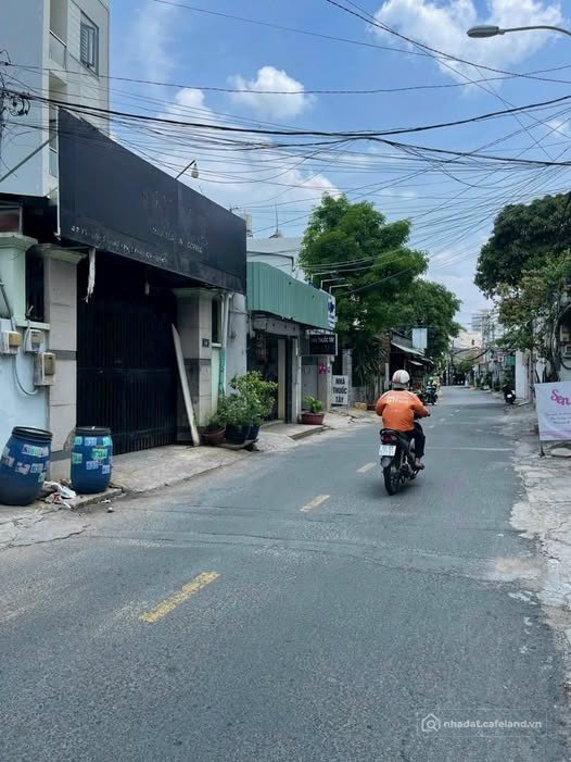 Bán nhà riêng: Bán nhà 214.7m² - Mặt tiền Tân Lập 2 Hiệp Phú - Gía 12.x tỷ thươn