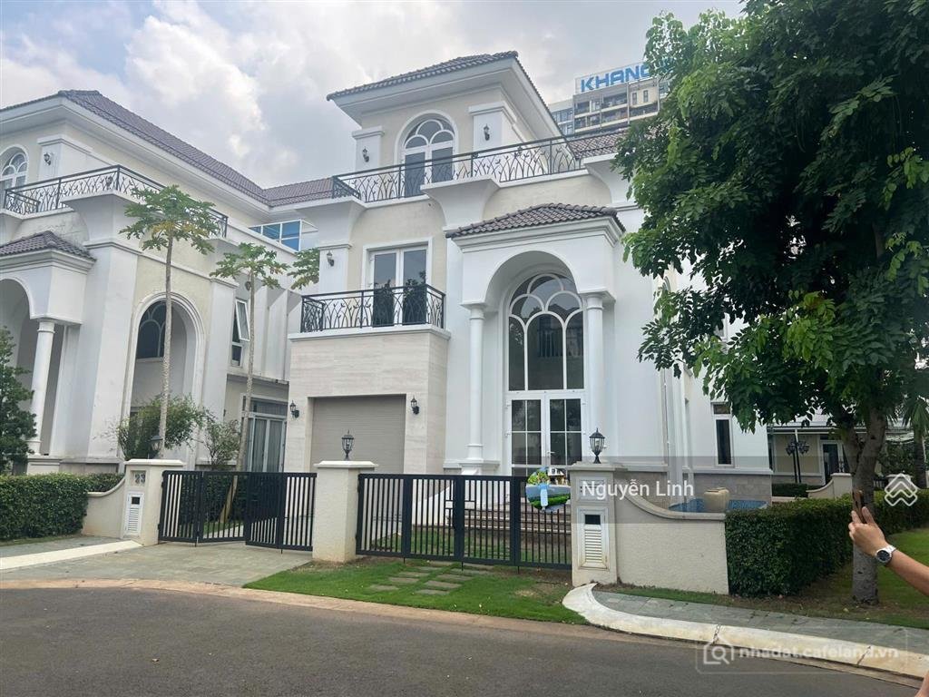 Bán nhà riêng: Biệt thự đơn lập the venica villas view sông, khu compound đẳng c