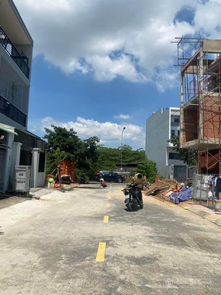 Bán đất thổ cư: Cần bán nhanh mấy nền đất ngay diamond town bưng ông thoàn (giá 