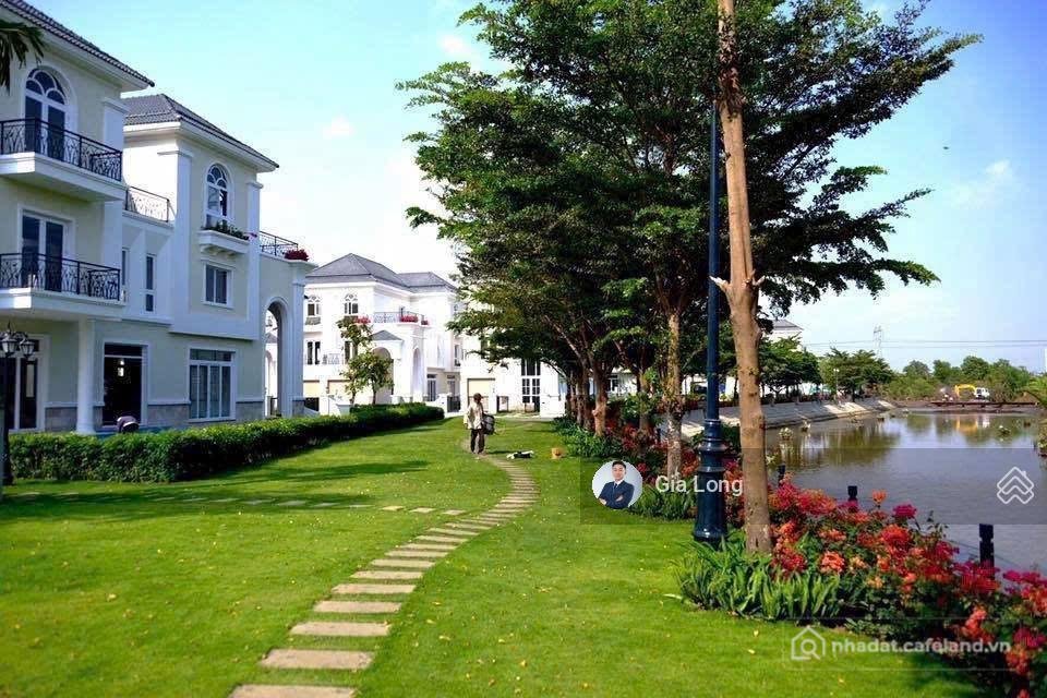 Bán nhà riêng: Căn biệt thự mặt tiền sông venica khang điền, 488m2 giá 85 tỷ sổ 