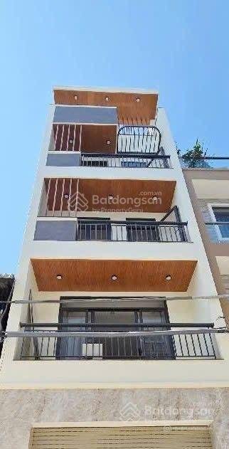 Bán nhà riêng: Nhà 4 tầng khu phân lô nhỉnh 6 tỷ .50m2 . lã xuân oai . hxh thông